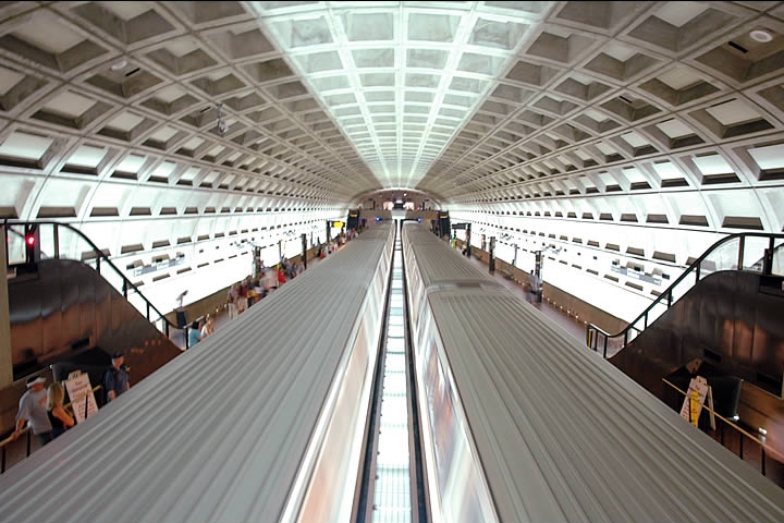 DC Metro Smithsonian