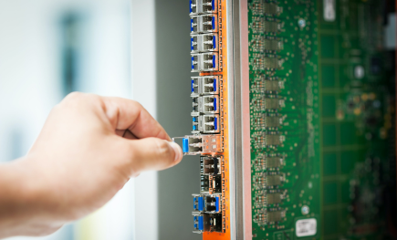 The Nerve Centers of Apple Intelligence: Data Centers Driving AI